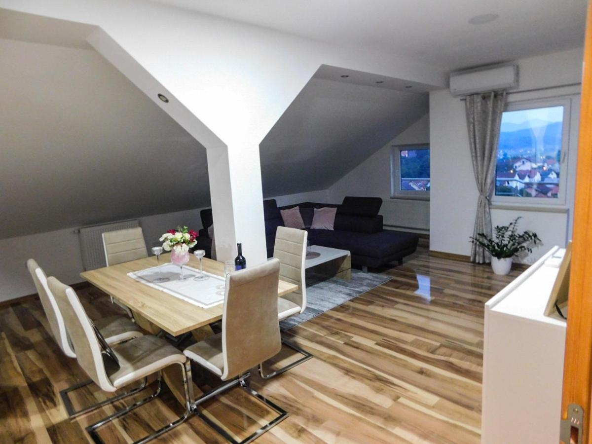 Apartman Lara Otočac Esterno foto